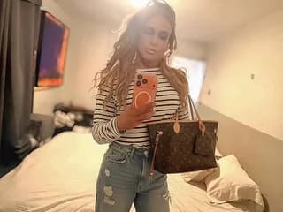 WebCAM of AlexisSinClair