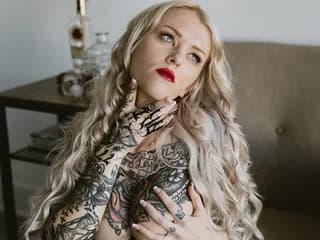 BlondeScarlettx WebCAM 