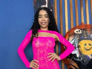 CamilaBrown18 WebCAM 