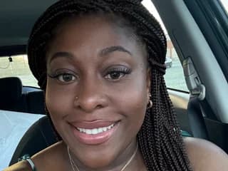 Toying_with_Toya WebCAM 
